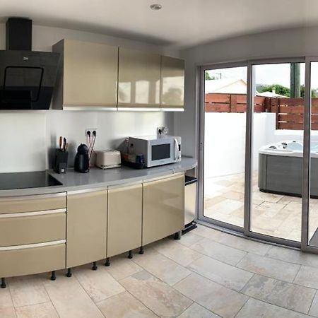 Appartement Saint Gilles Les Bains Εξωτερικό φωτογραφία