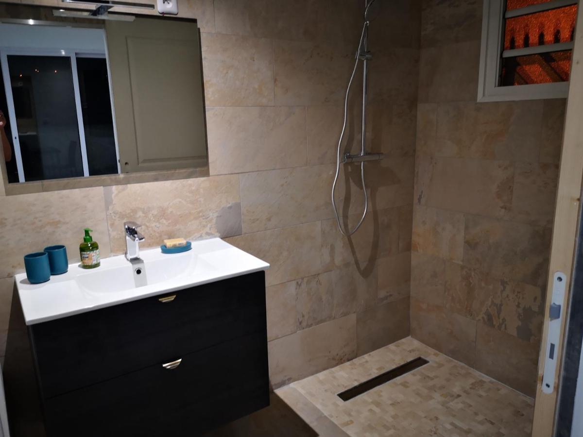 Appartement Saint Gilles Les Bains Εξωτερικό φωτογραφία