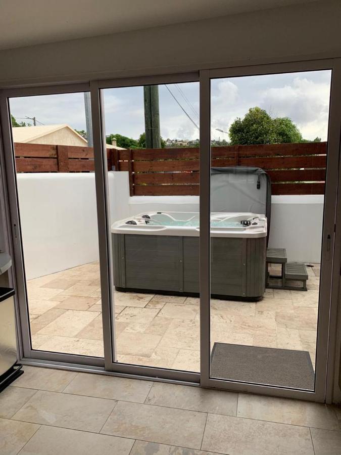 Appartement Saint Gilles Les Bains Εξωτερικό φωτογραφία